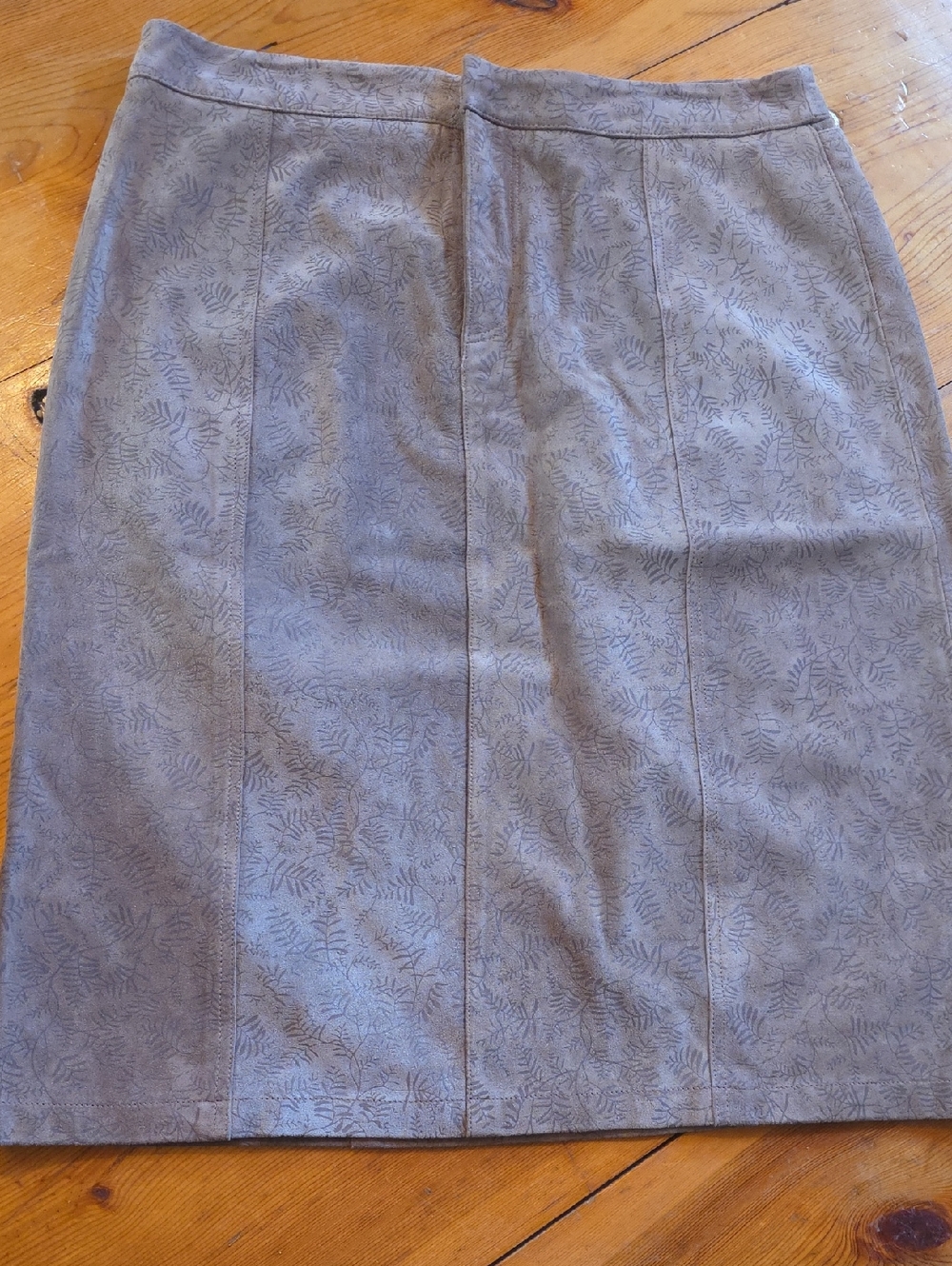 Calvin Klein Embossed Leather Skirt Size 14